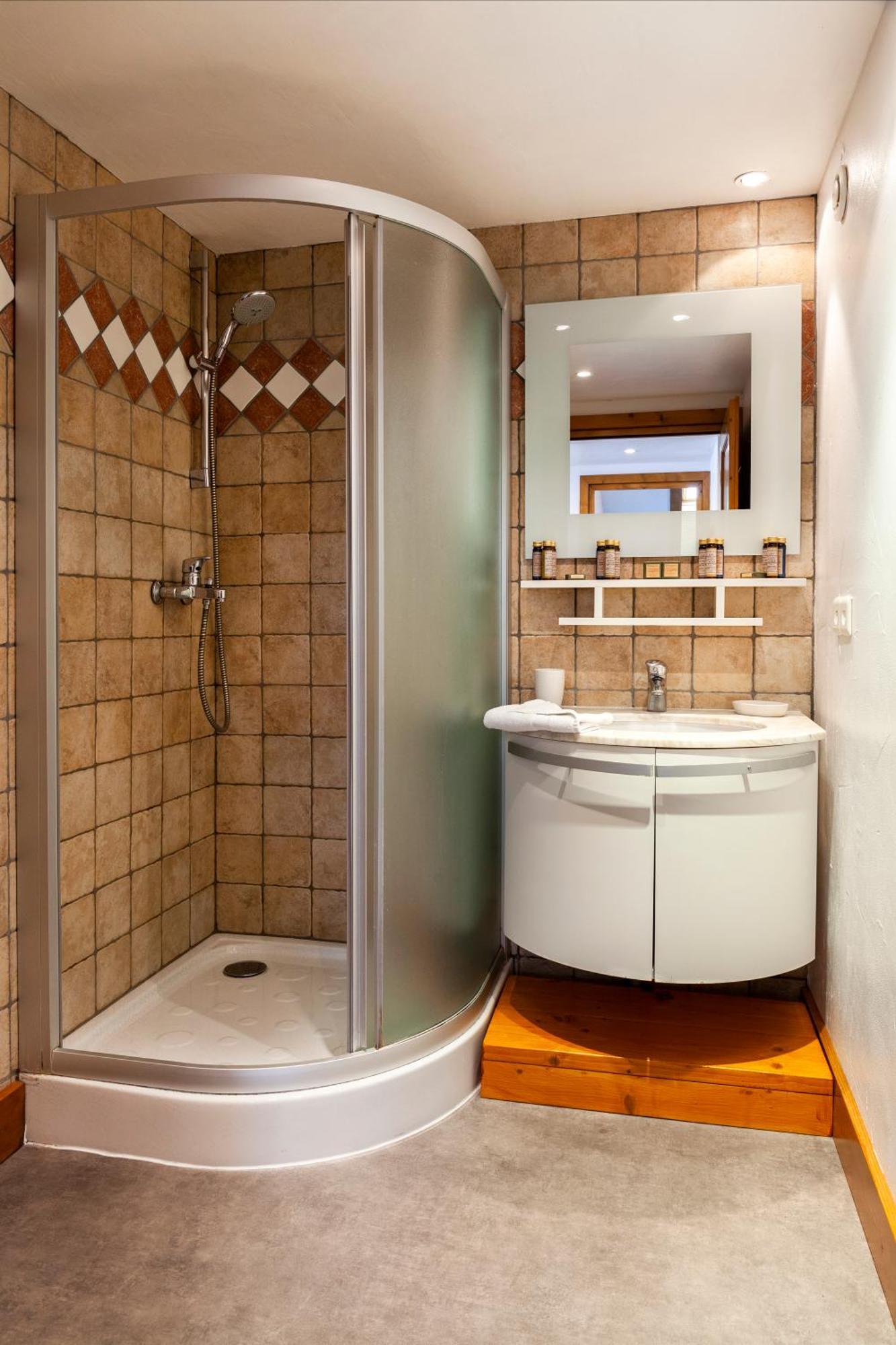 Appartement Le Galetas Des Planards Chamonix Luaran gambar